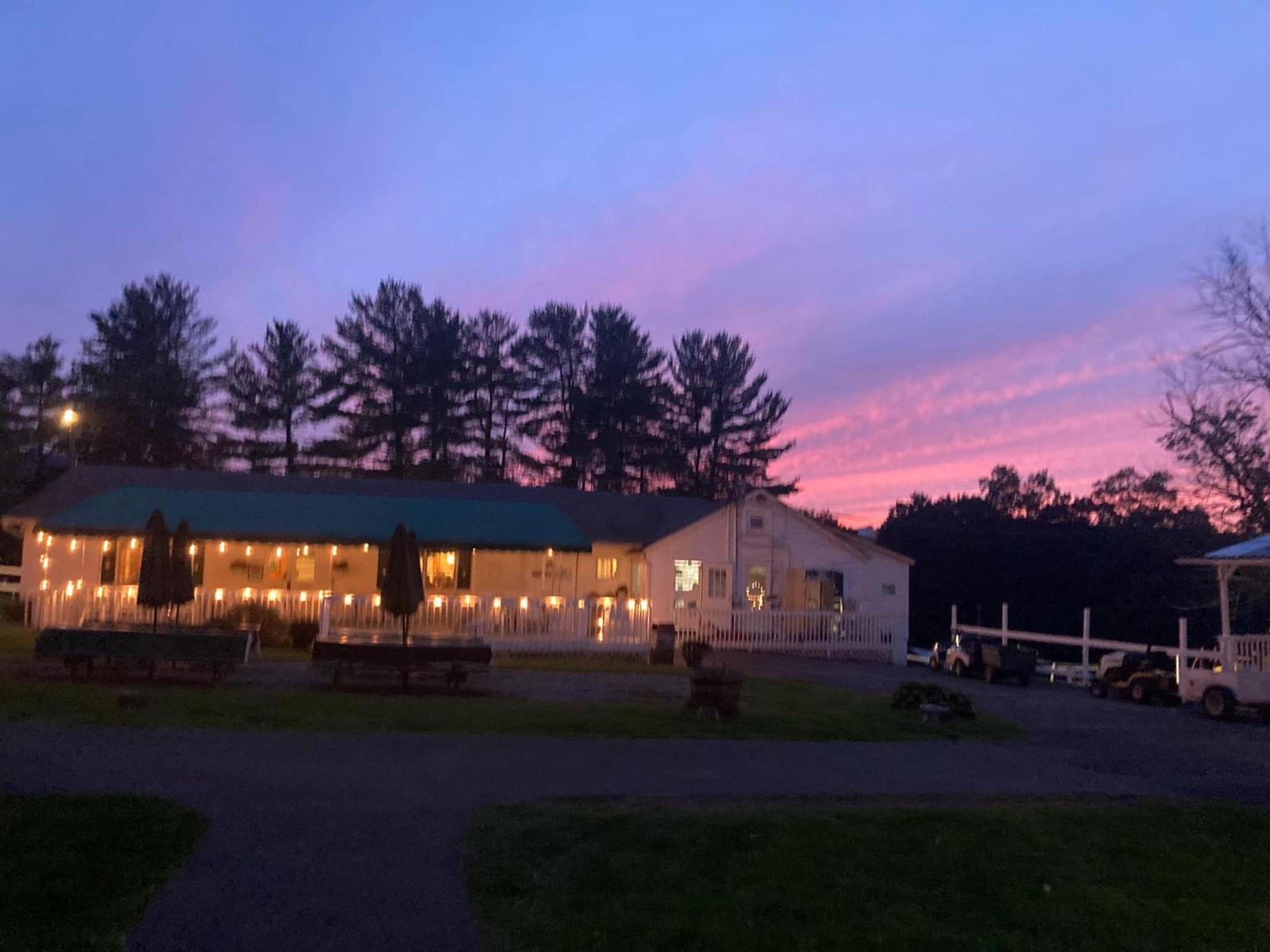 Gavin'S Iris H Country Inn Cornwallville ภายนอก รูปภาพ